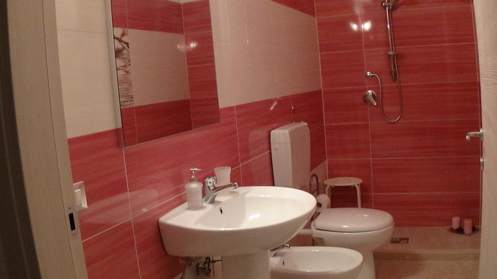 Quattro Stagioni Hotel Padula Luaran gambar